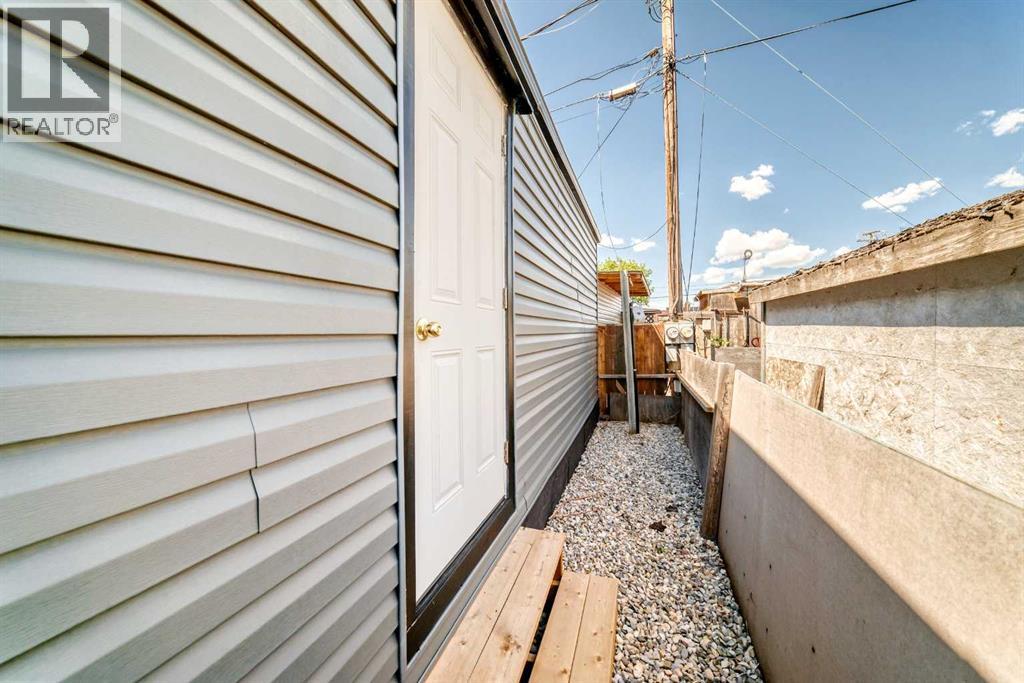 30, 2106 50 Street SE, Calgary, Alberta  T2B 1M7 - Photo 41 - A2327664