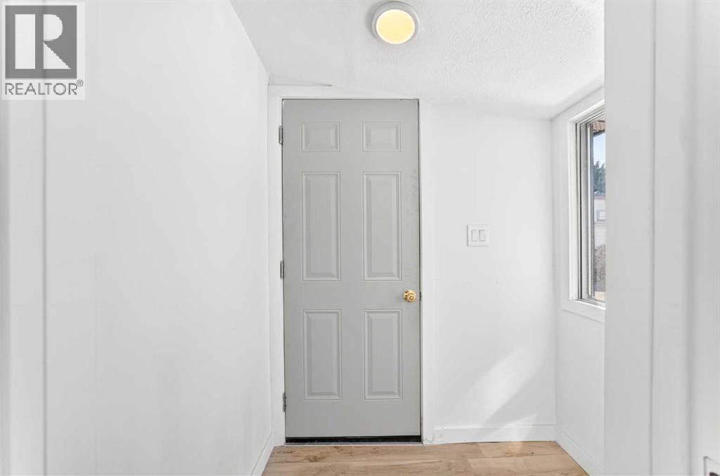 30, 2106 50 Street SE, Calgary, Alberta  T2B 1M7 - Photo 5 - A2327664