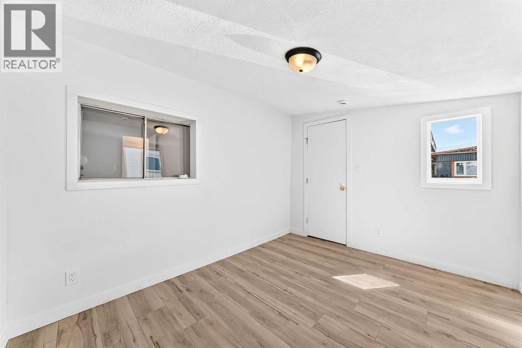30, 2106 50 Street SE, Calgary, Alberta  T2B 1M7 - Photo 17 - A2327664
