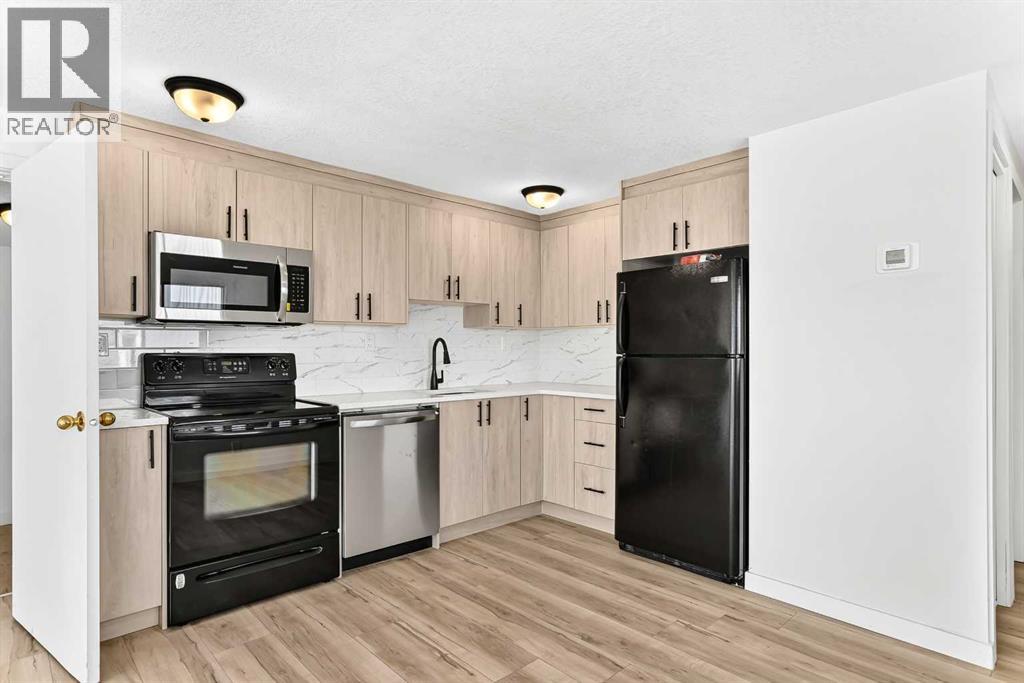 30, 2106 50 Street SE, Calgary, Alberta  T2B 1M7 - Photo 7 - A2327664