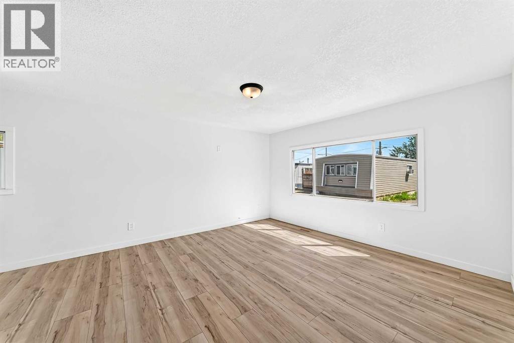 30, 2106 50 Street SE, Calgary, Alberta  T2B 1M7 - Photo 12 - A2327664