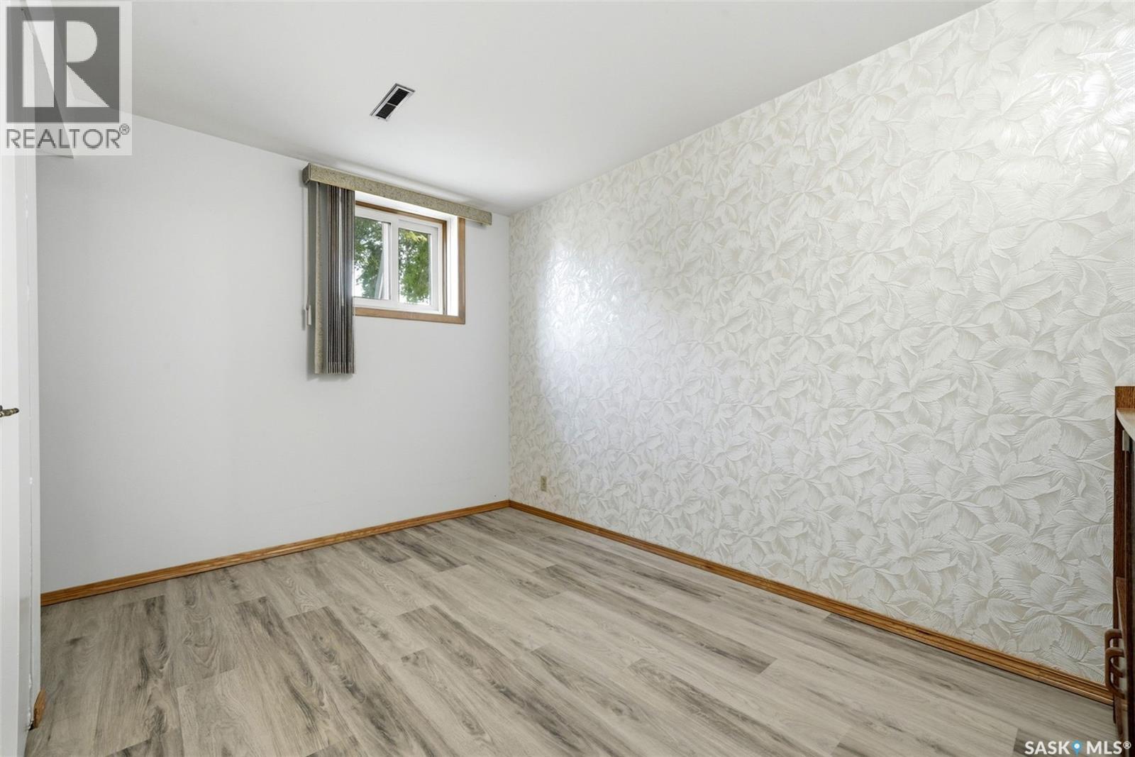 2204 Mackay Street, Regina, Saskatchewan  S4N 2S8 - Photo 24 - SK043599