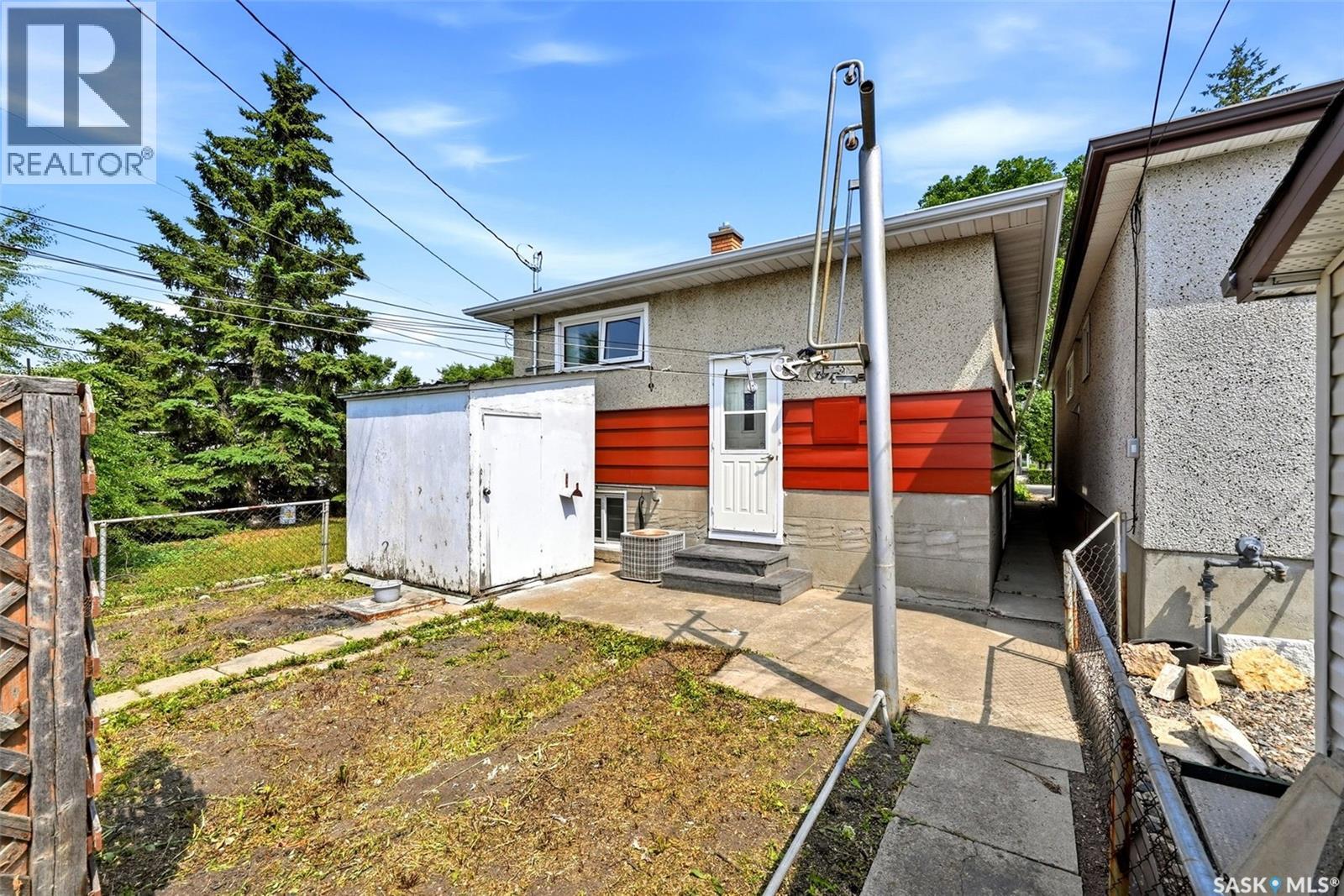 2204 Mackay Street, Regina, Saskatchewan  S4N 2S8 - Photo 29 - SK043599