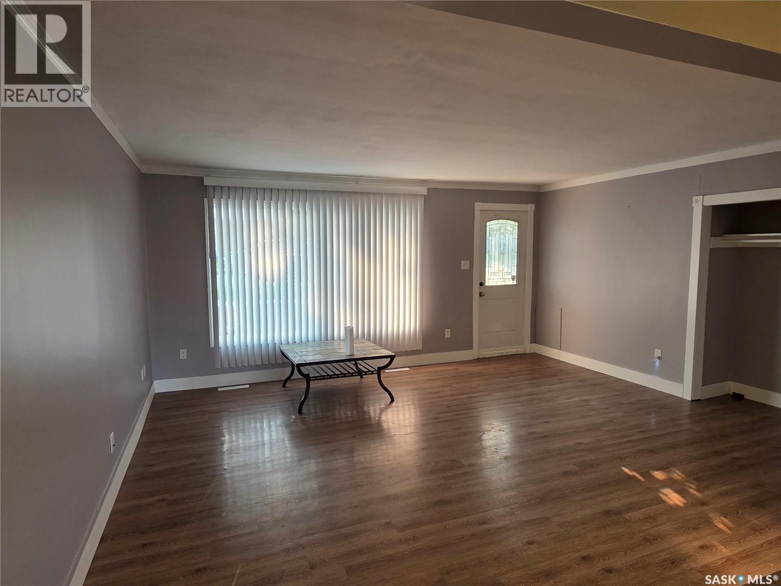 333 Elphinstone Street, Regina, Saskatchewan  S4R 3W7 - Photo 2 - SK043590