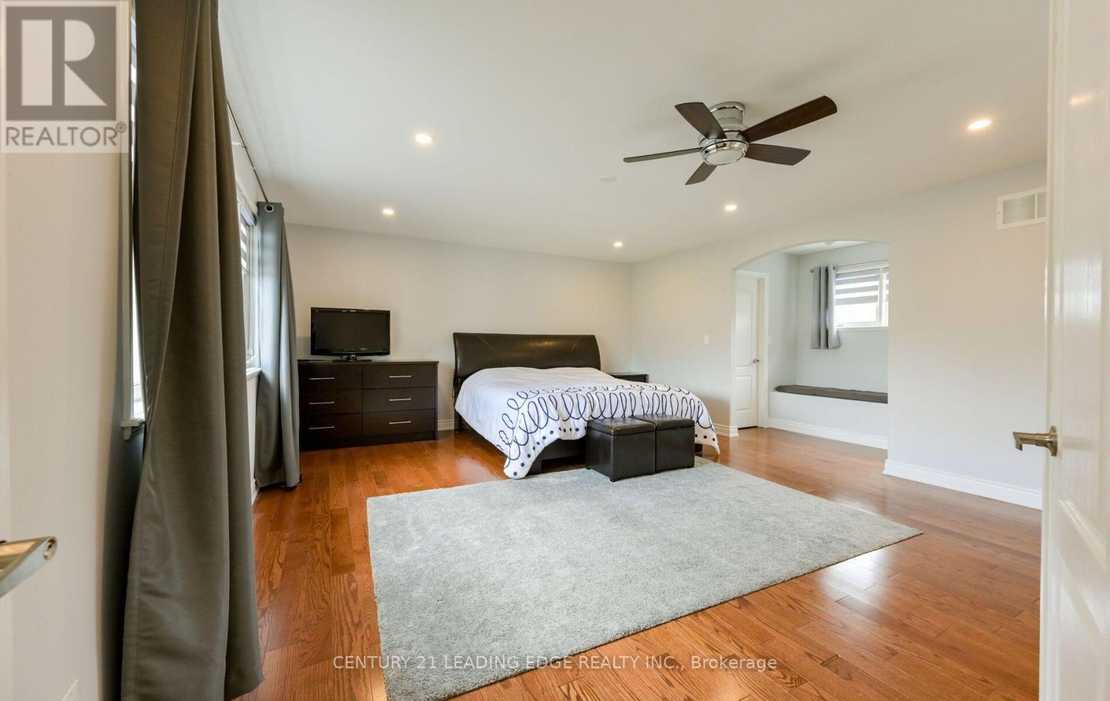 37 Drawbridge Drive, Markham, Ontario  L6C 2B4 - Photo 21 - N13603344