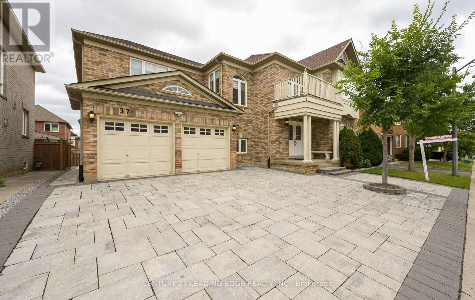 37 Drawbridge Drive, Markham, Ontario  L6C 2B4 - Photo 2 - N13603344