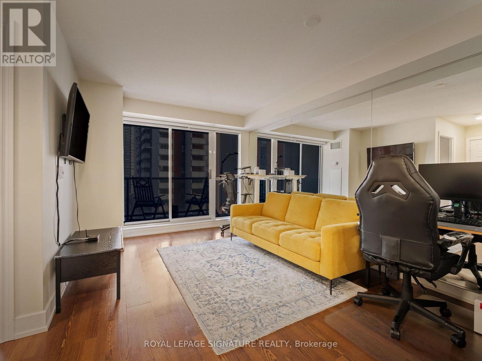 901 - 5 Michael Power Place, Toronto, Ontario  M9A 0A3 - Photo 11 - W13603218
