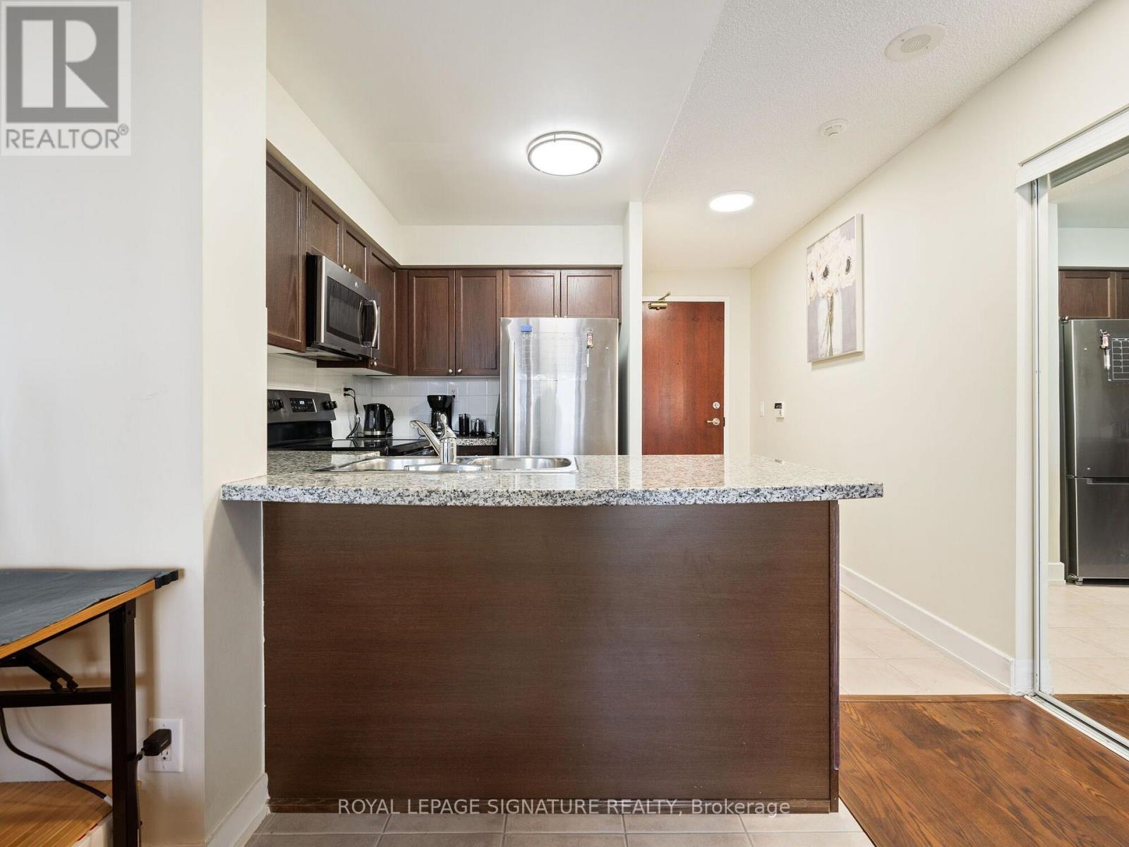 901 - 5 Michael Power Place, Toronto, Ontario  M9A 0A3 - Photo 19 - W13603218