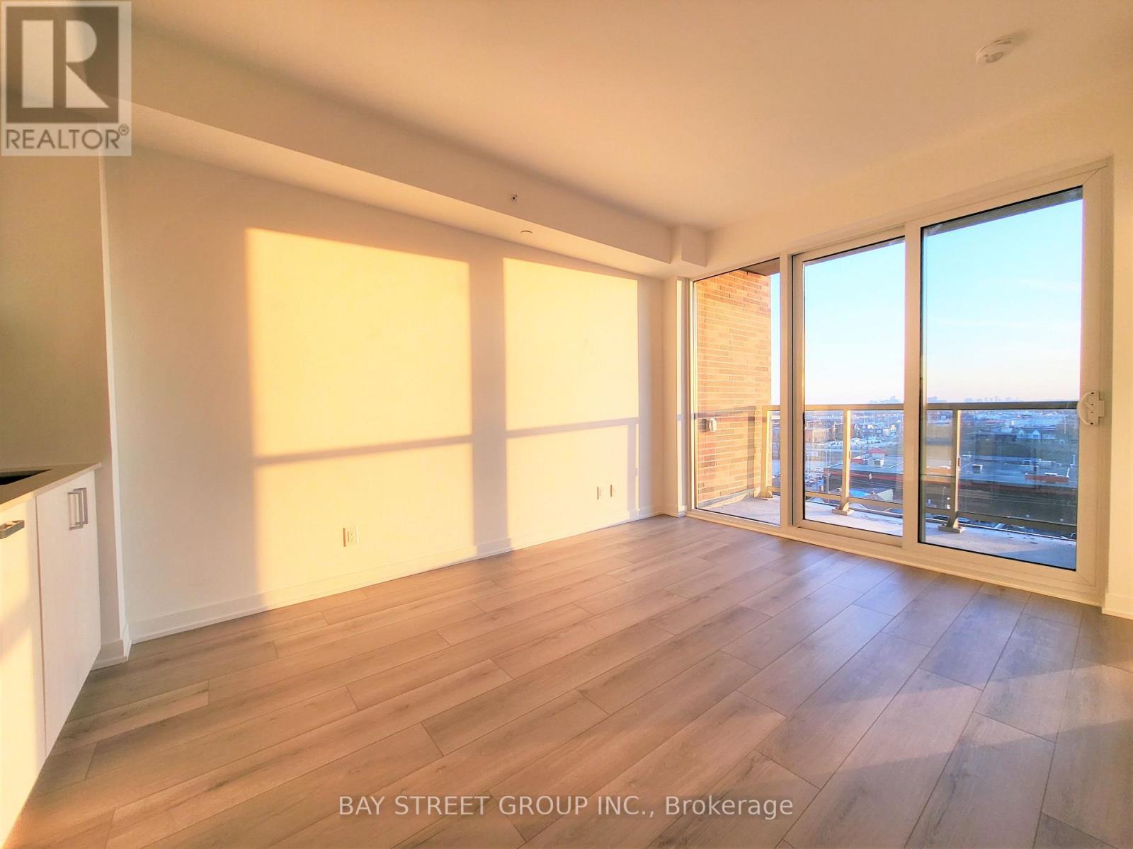 807 - 1787 St Clair Avenue W, Toronto, Ontario  M6N 0B7 - Photo 11 - W13603236