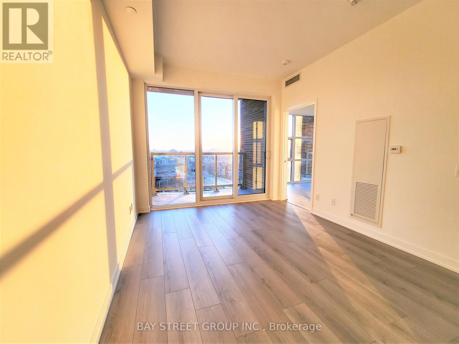 807 - 1787 St Clair Avenue W, Toronto, Ontario  M6N 0B7 - Photo 12 - W13603236