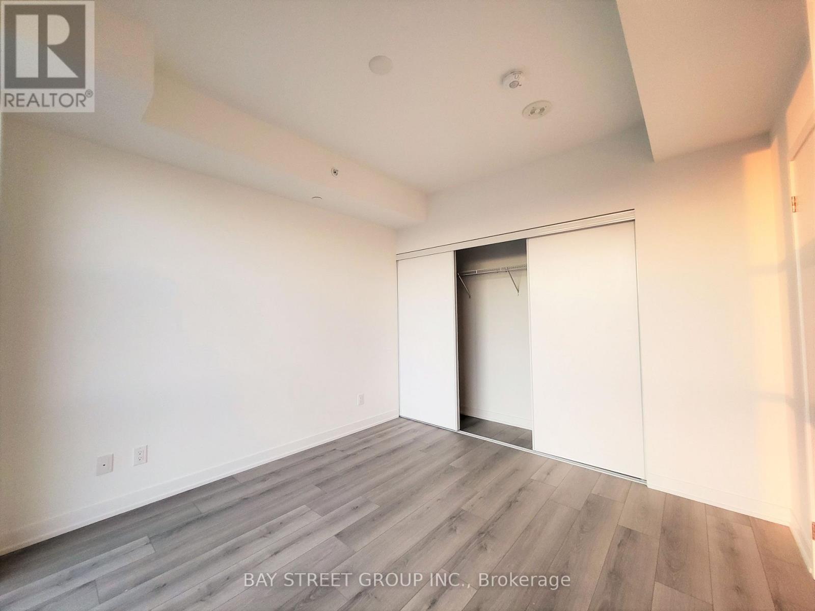 807 - 1787 St Clair Avenue W, Toronto, Ontario  M6N 0B7 - Photo 17 - W13603236