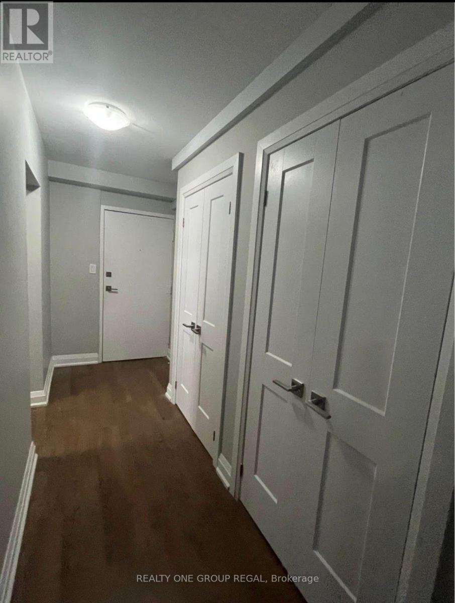 A - 2128 Ghent Avenue, Burlington, Ontario  L7L 5B9 - Photo 4 - W13603246
