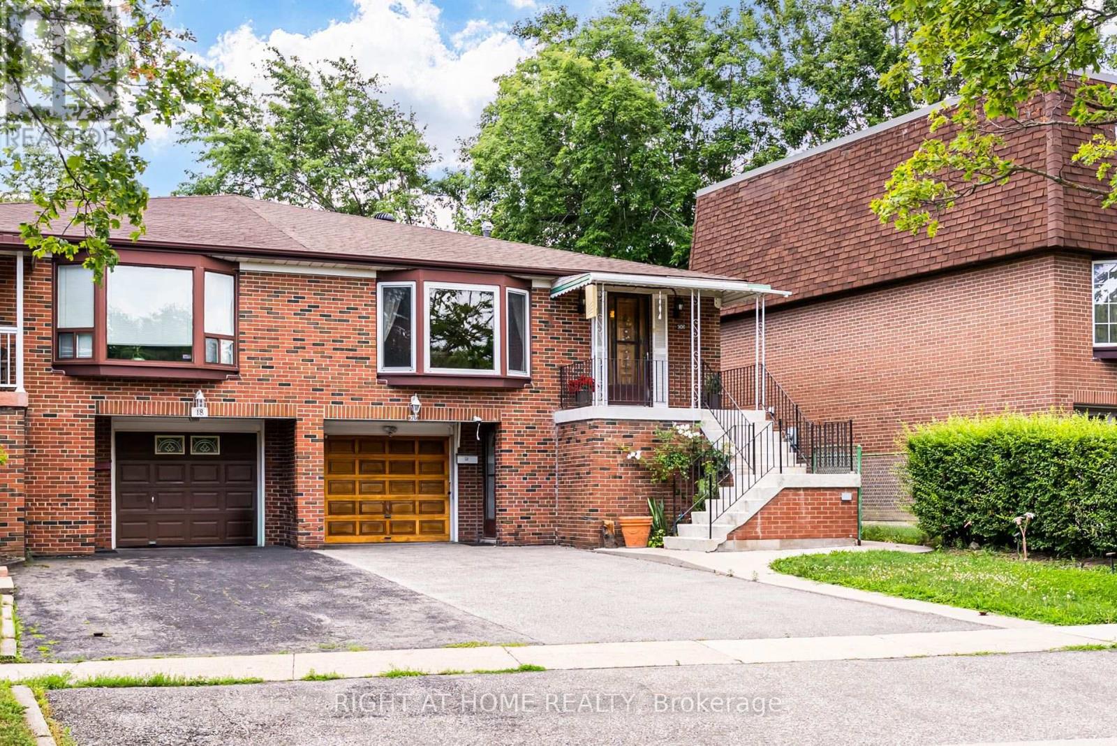 20 ZEALAND ROAD, Toronto, Ontario