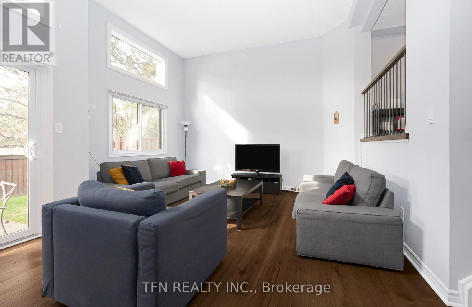 9 - 4165 Fieldgate Drive, Mississauga, Ontario  L4W 2M9 - Photo 4 - W13603320