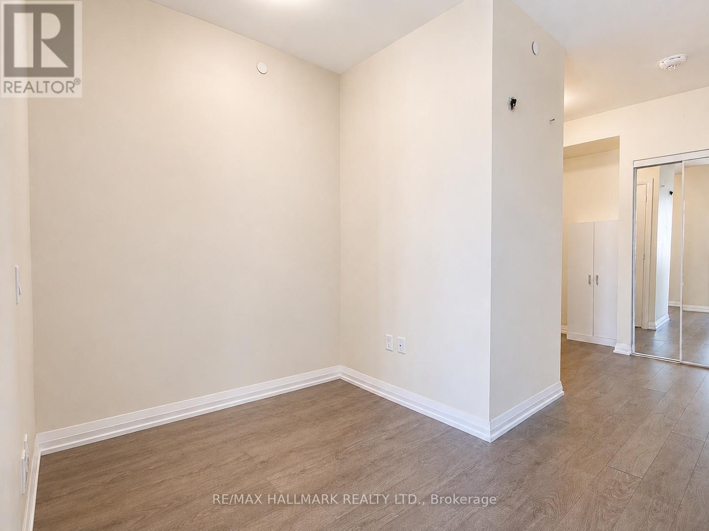 1711 - 35 Watergarden Drive, Mississauga, Ontario  L5R 0G8 - Photo 12 - W13603324