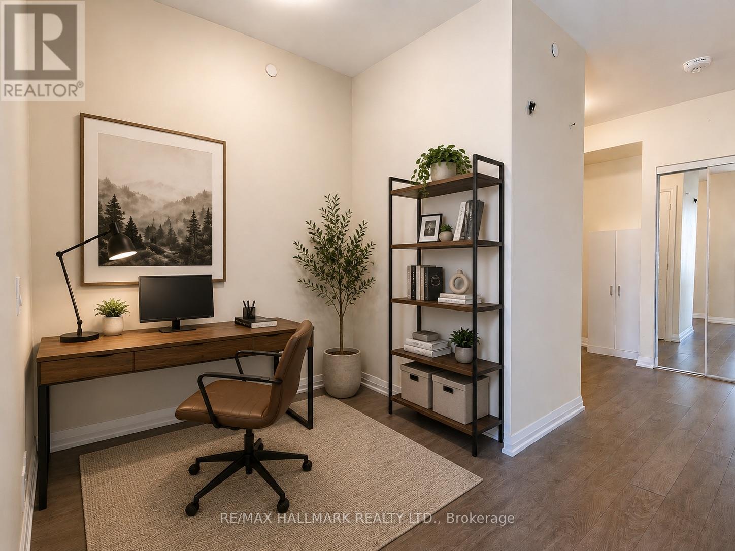 1711 - 35 Watergarden Drive, Mississauga, Ontario  L5R 0G8 - Photo 4 - W13603324