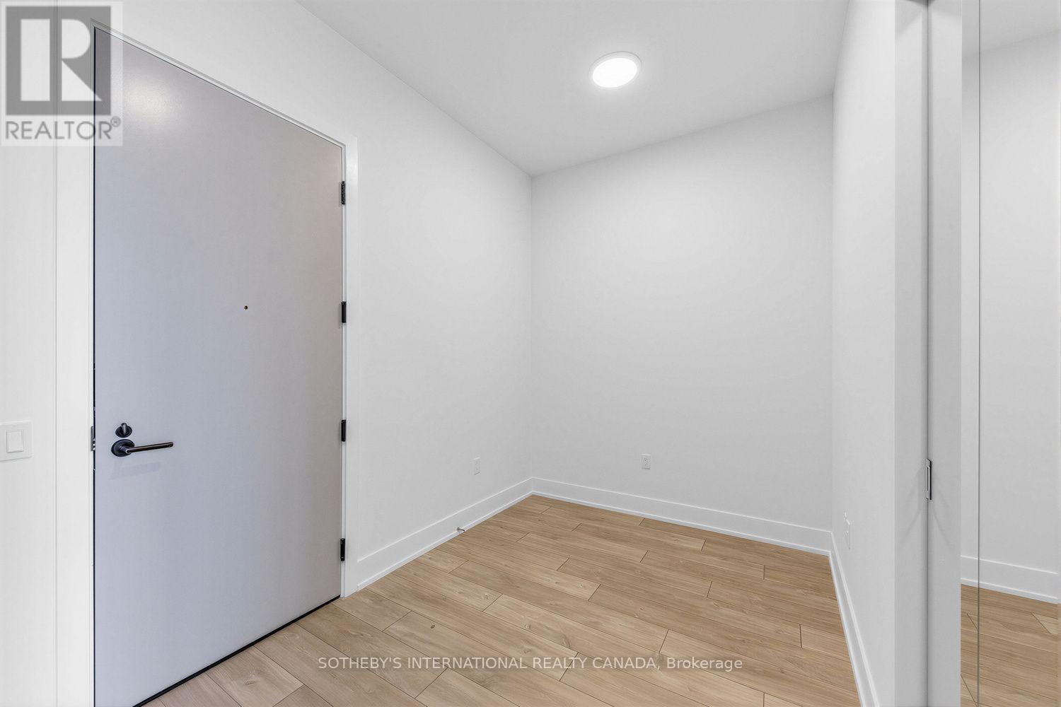 Unknown Address, ,    - Photo 2 - W13603390
