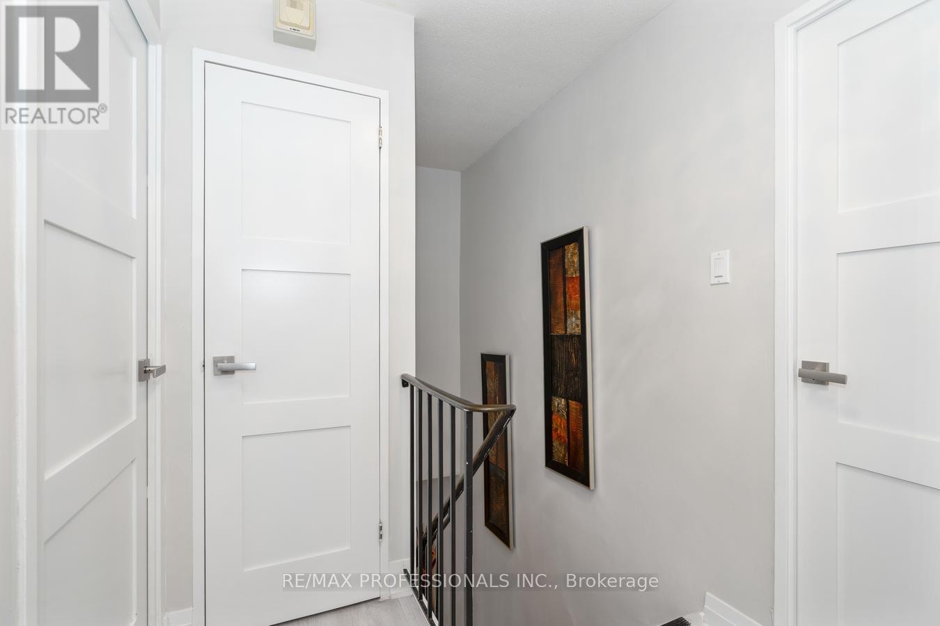 339 - 2 Valhalla Inn Road, Toronto, Ontario  M9B 6C3 - Photo 22 - W13603408