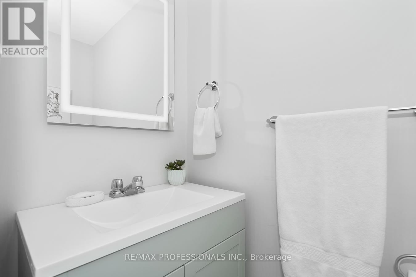 339 - 2 Valhalla Inn Road, Toronto, Ontario  M9B 6C3 - Photo 29 - W13603408