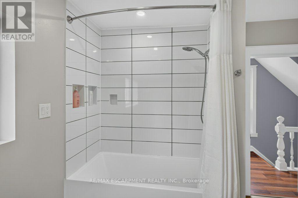 21 East Bend Avenue N, Hamilton, Ontario  L8L 7E1 - Photo 32 - X13603240