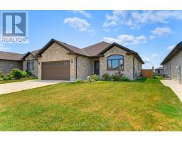 200 KROTZ STREET W, North Perth, Ontario