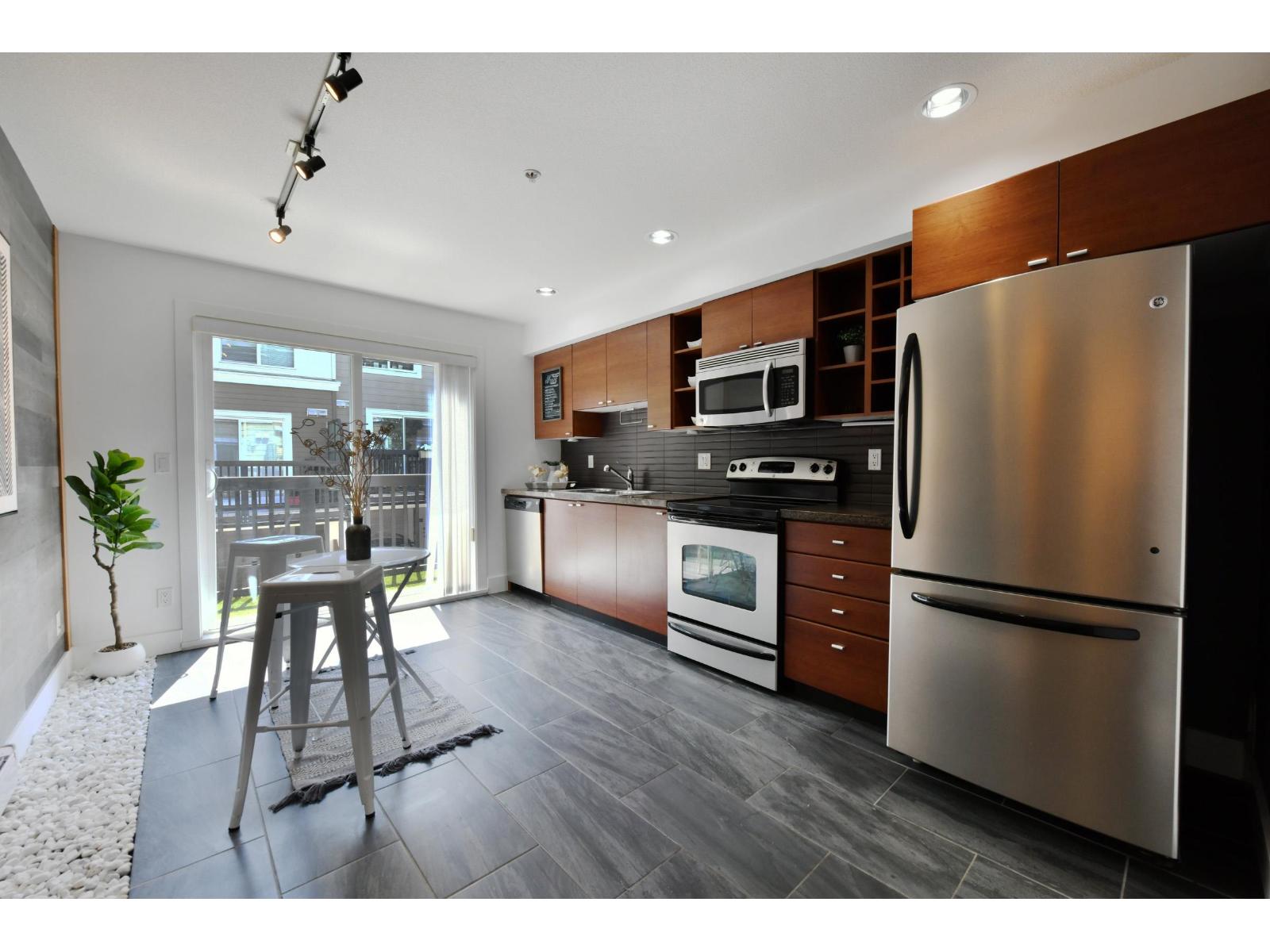 44 15833 26 Avenue, Surrey, British Columbia  V3Z 2X5 - Photo 3 - R3149500