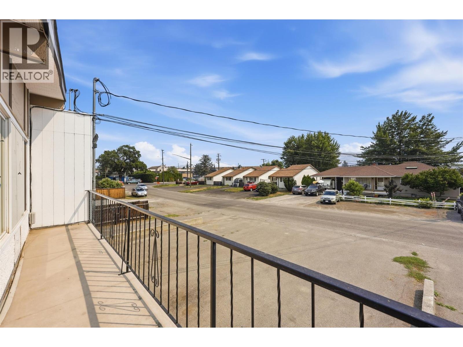 Listing image 69