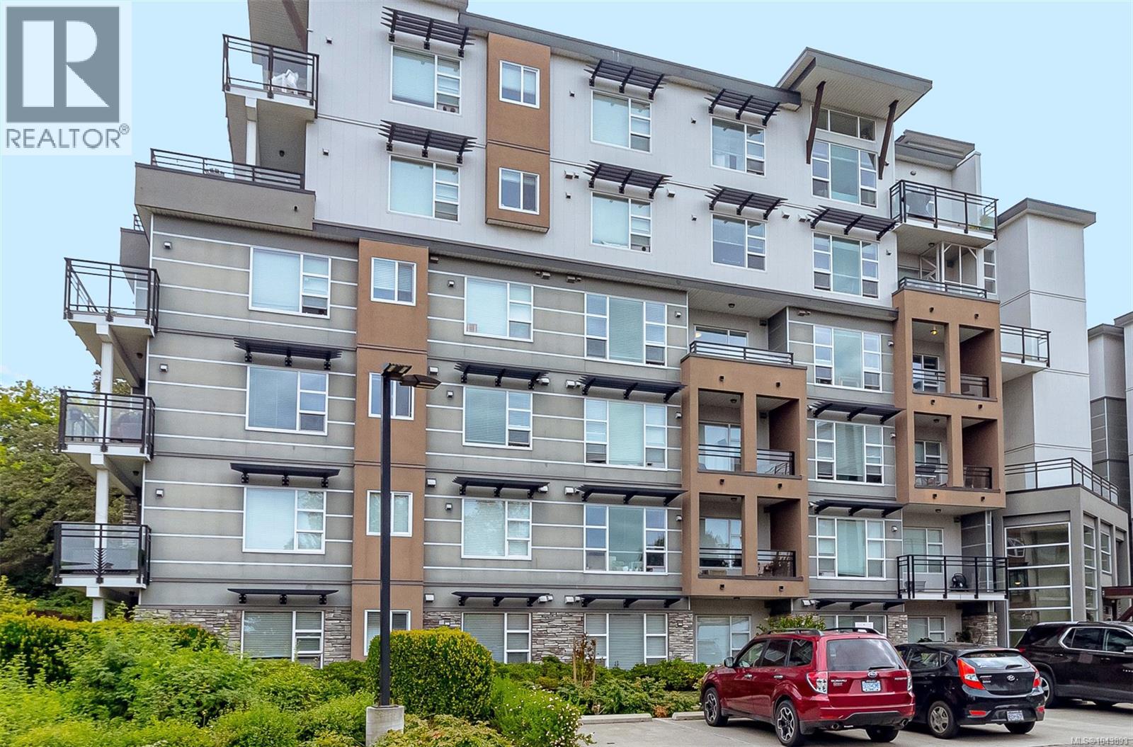 401 1016 Inverness Rd