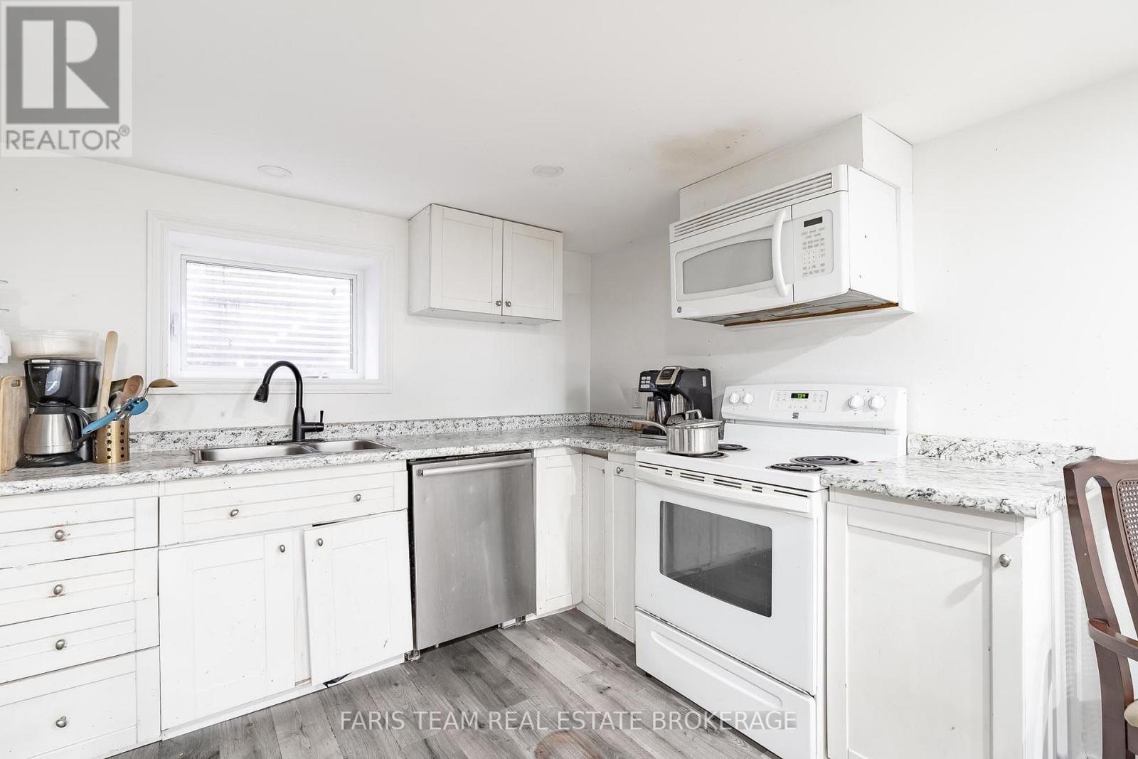 405 Bay Street, Midland, Ontario  L4R 1K7 - Photo 30 - S13095214