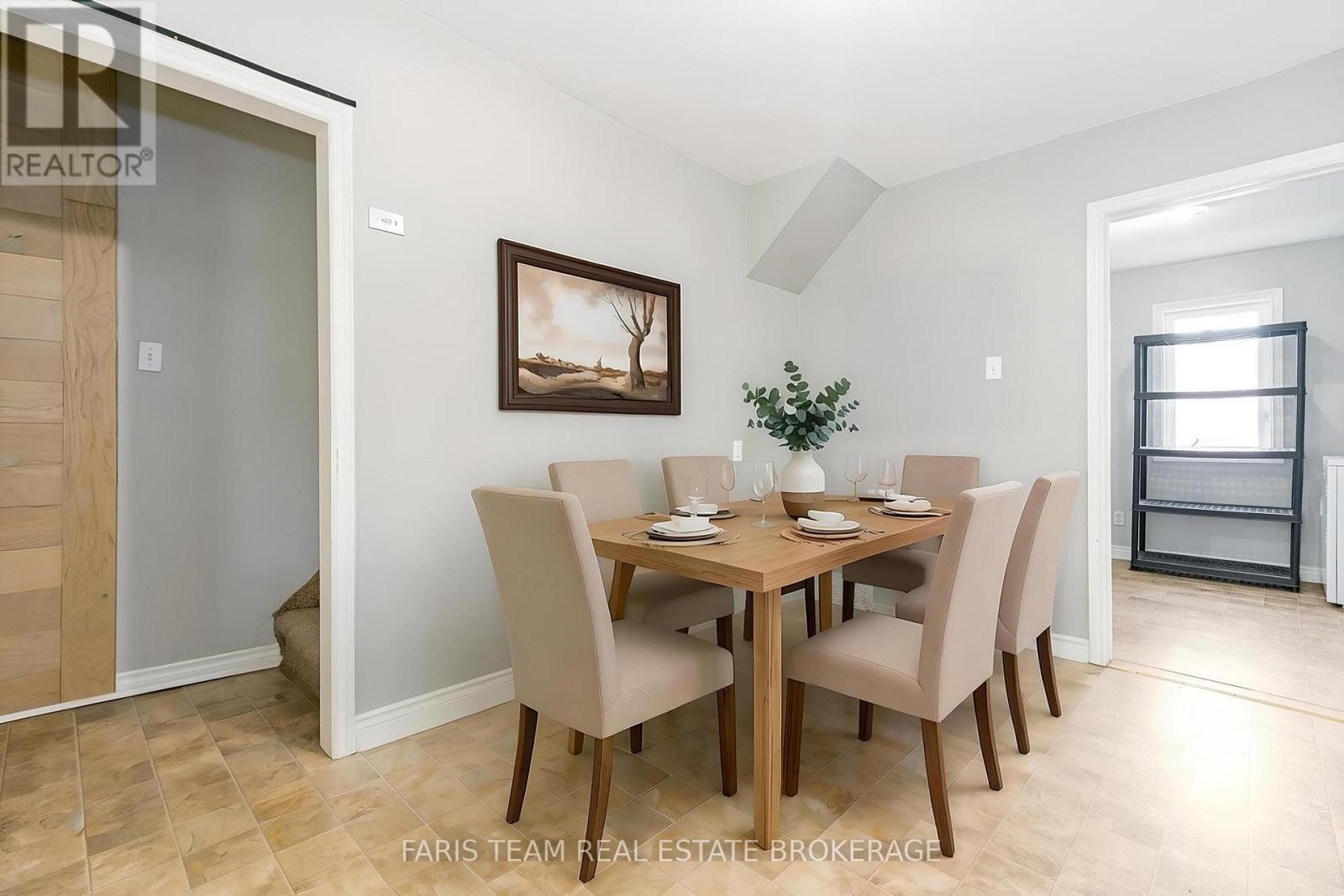 405 Bay Street, Midland, Ontario  L4R 1K7 - Photo 9 - S13095214