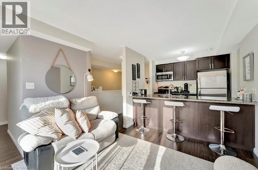 236 Rachel Crescent Unit# E, Kitchener, Ontario  N2R 0E1 - Photo 4 - 40843609