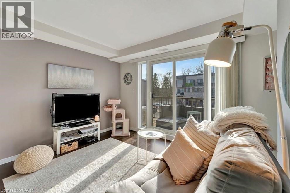 236 Rachel Crescent Unit# E, Kitchener, Ontario  N2R 0E1 - Photo 2 - 40843609