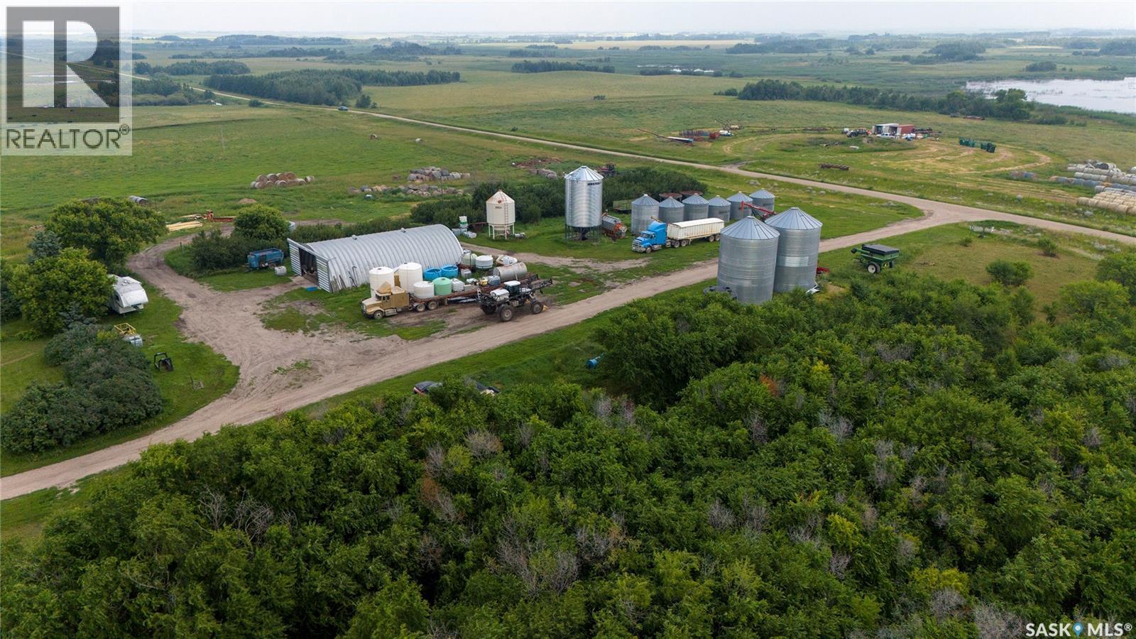 8 Quarters & Yard Site Near Yorkton (Buckingham), Saltcoats Rm No. 213, Saskatchewan  S0A 3J0 - Photo 10 - SK029585
