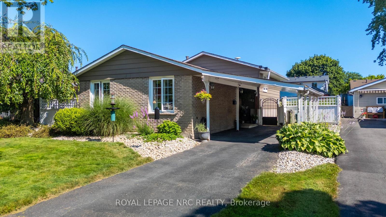 182 Leaside Drive, Welland, Ontario  L3C 6H1 - Photo 1 - X13603474