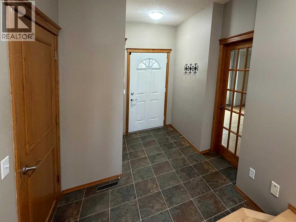 73 Scripps Landing NW, Calgary, Alberta  T3L 1W2 - Photo 2 - A2327000
