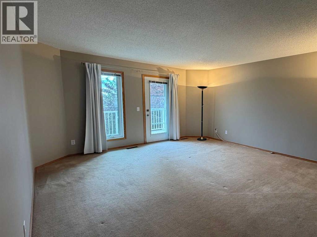 73 Scripps Landing NW, Calgary, Alberta  T3L 1W2 - Photo 10 - A2327000