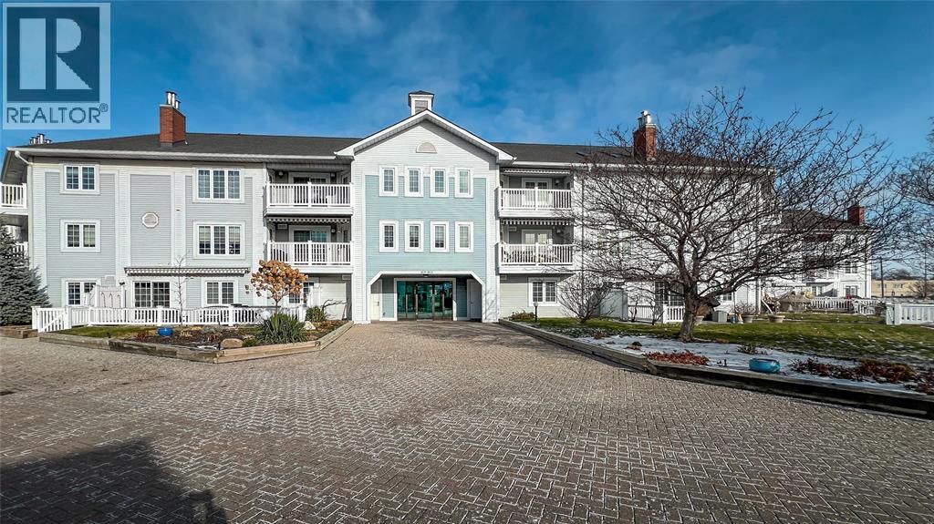 1520 Venetian Boulevard Unit# M-212, Point Edward, Ontario N7T 7Z8 - Photo 23 - 26017942