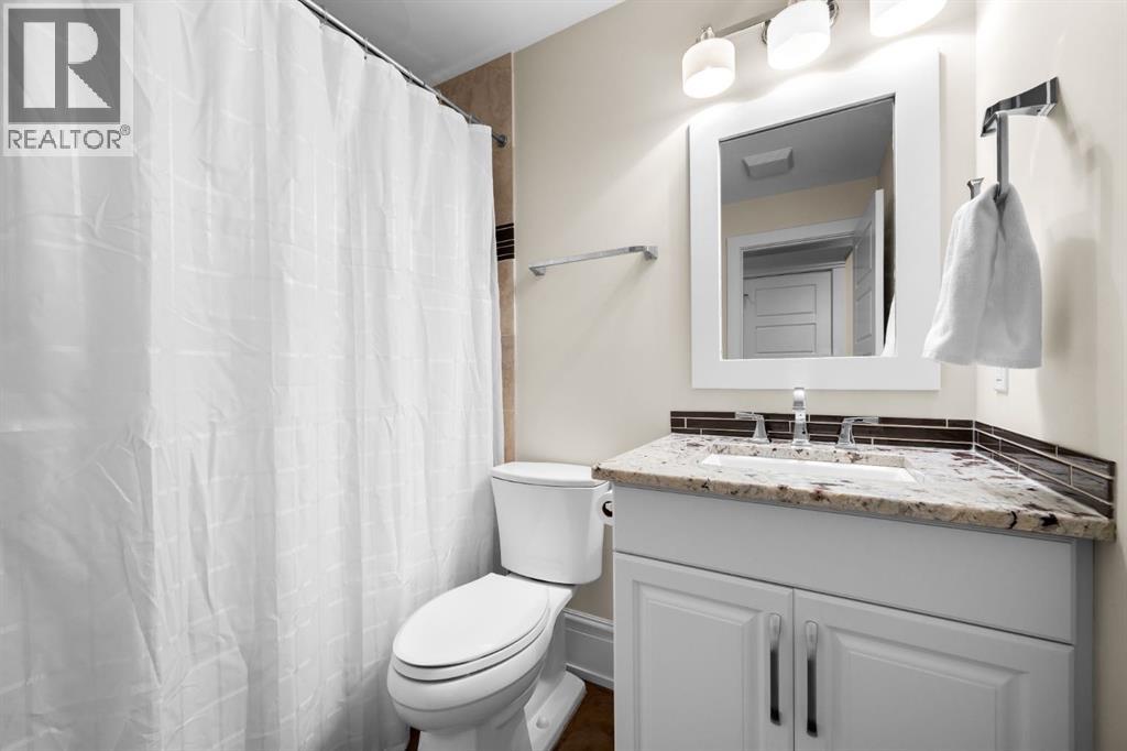 2037 48 Avenue SW, Calgary, Alberta  T2T 2T6 - Photo 35 - A2273808