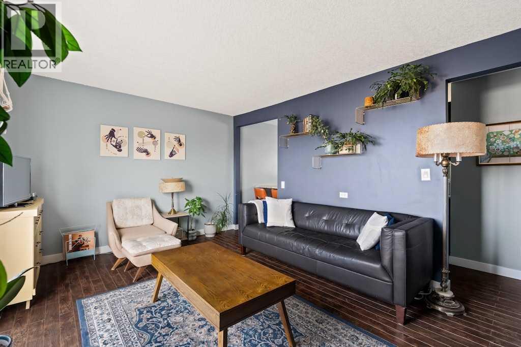 7, 1603 Mcgonigal Drive NE, Calgary, Alberta  T3E 5W2 - Photo 3 - A2306514