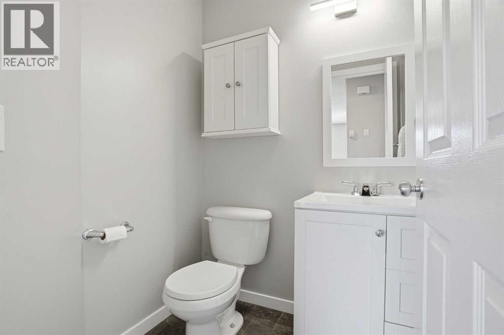 207 Sagewood Drive SW, Airdrie, Alberta  T4B 3B3 - Photo 25 - A2320262