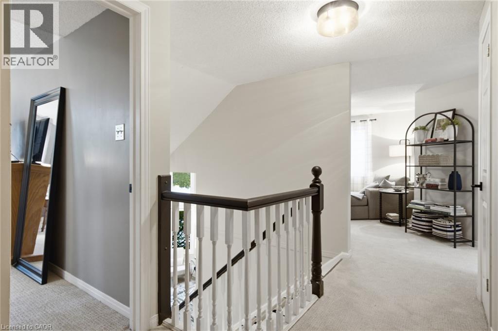 82 Ptarmigan Drive, Guelph, Ontario  N1C 1B6 - Photo 23 - 40850216
