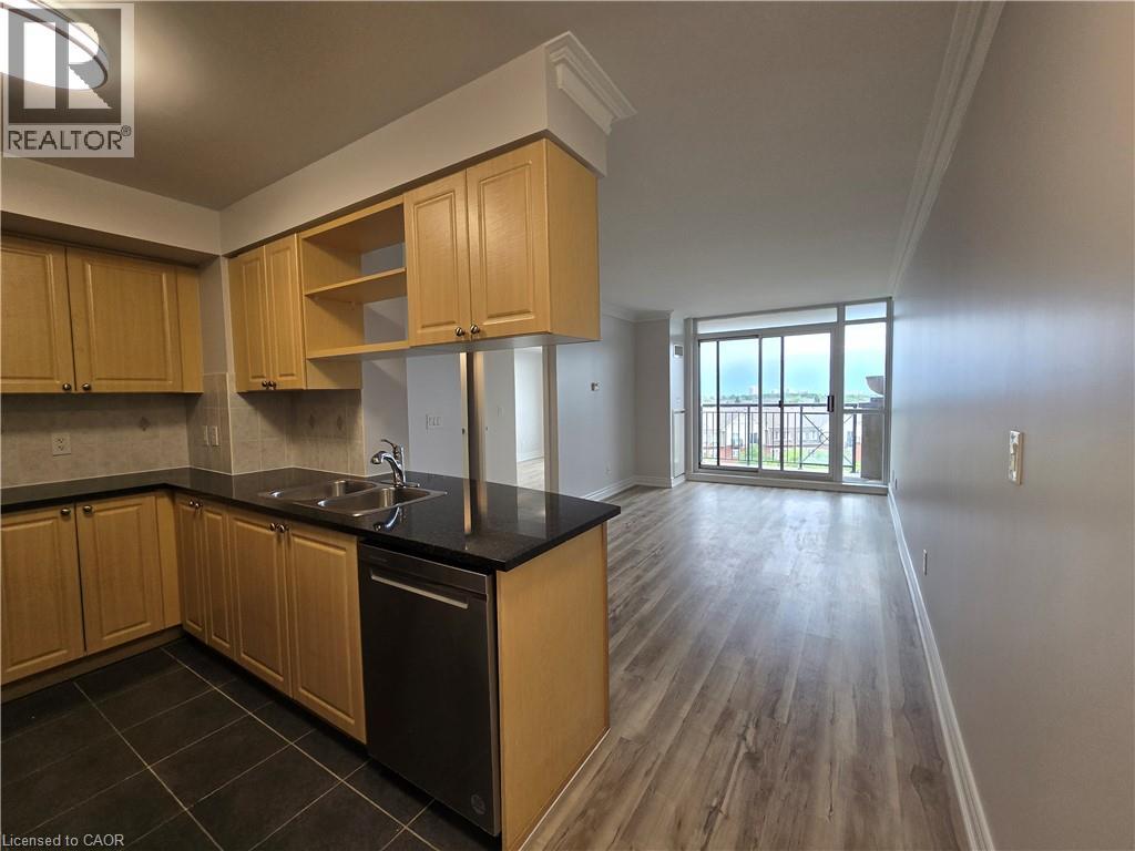 2391 Central Park Drive Unit# 612, Oakville, Ontario  L6H 0E4 - Photo 6 - 40850964