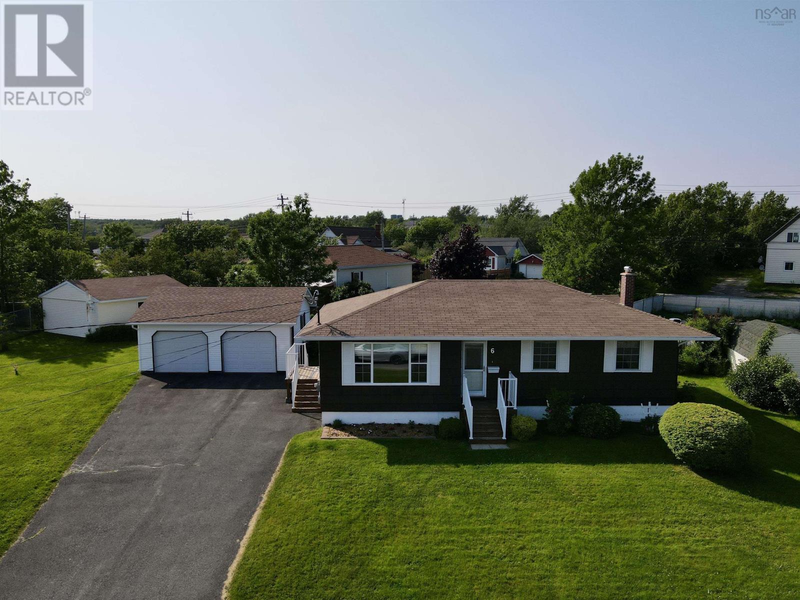 6 Rosewood Avenue, Glace Bay
