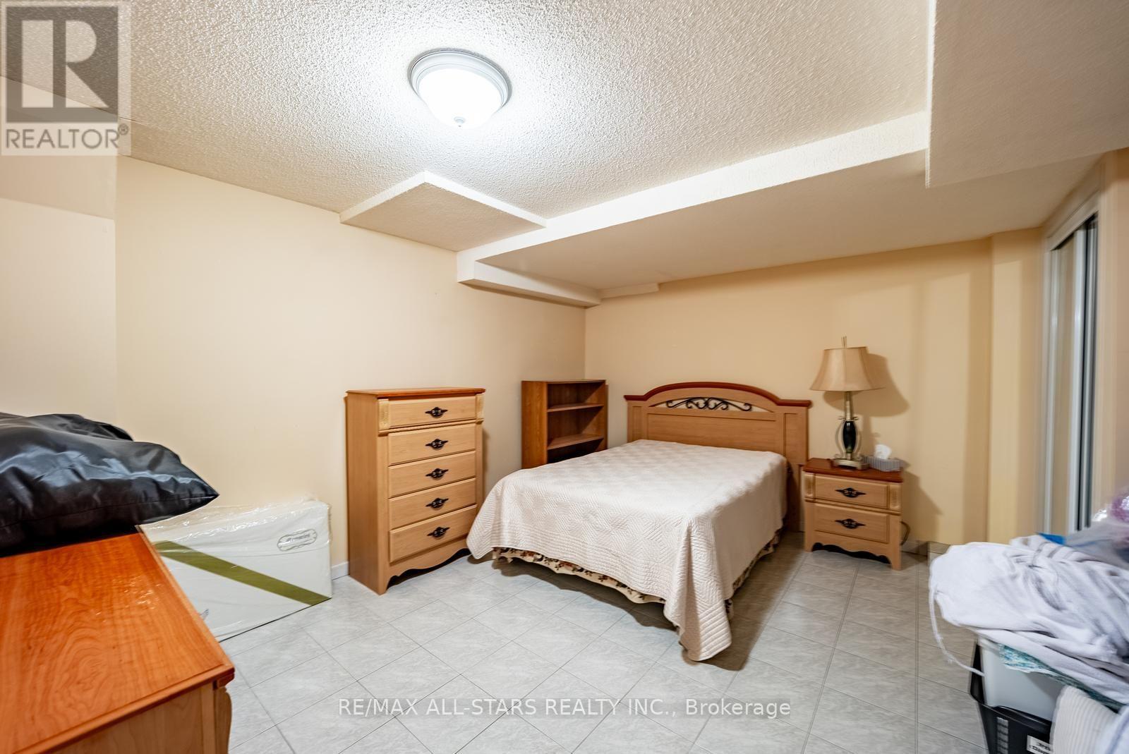 112 Jimston Drive, Markham, Ontario  L3R 6R1 - Photo 35 - N13603502