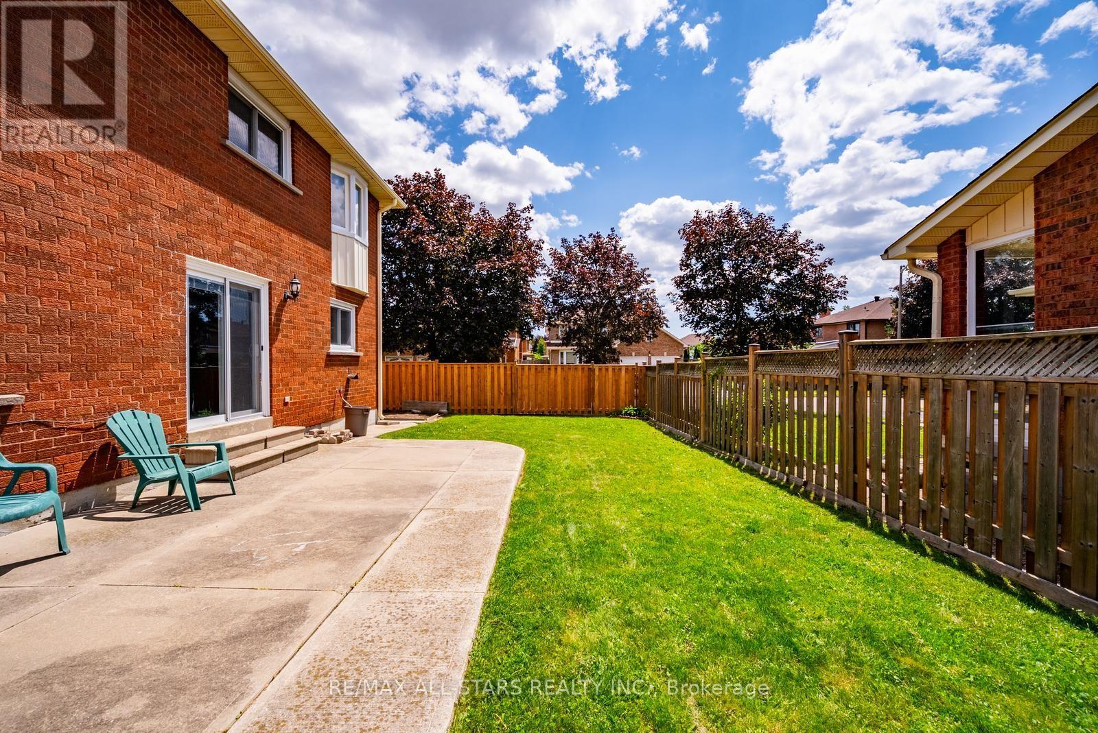 112 Jimston Drive, Markham, Ontario  L3R 6R1 - Photo 43 - N13603502