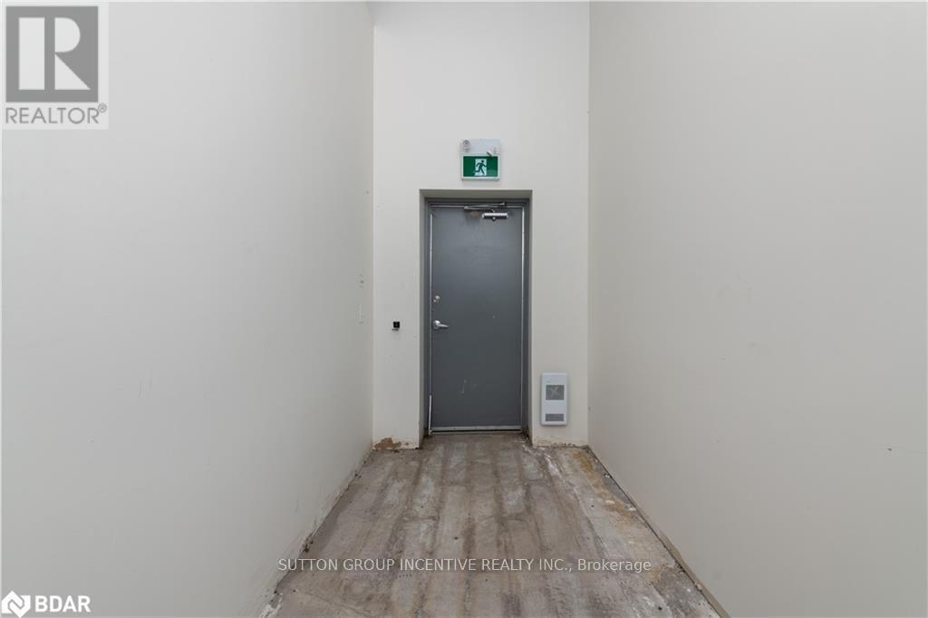 9 & 21 - 647 Welham Road, Barrie (400 East), Ontario L4N 0B7 - Photo 6 - S13603548
