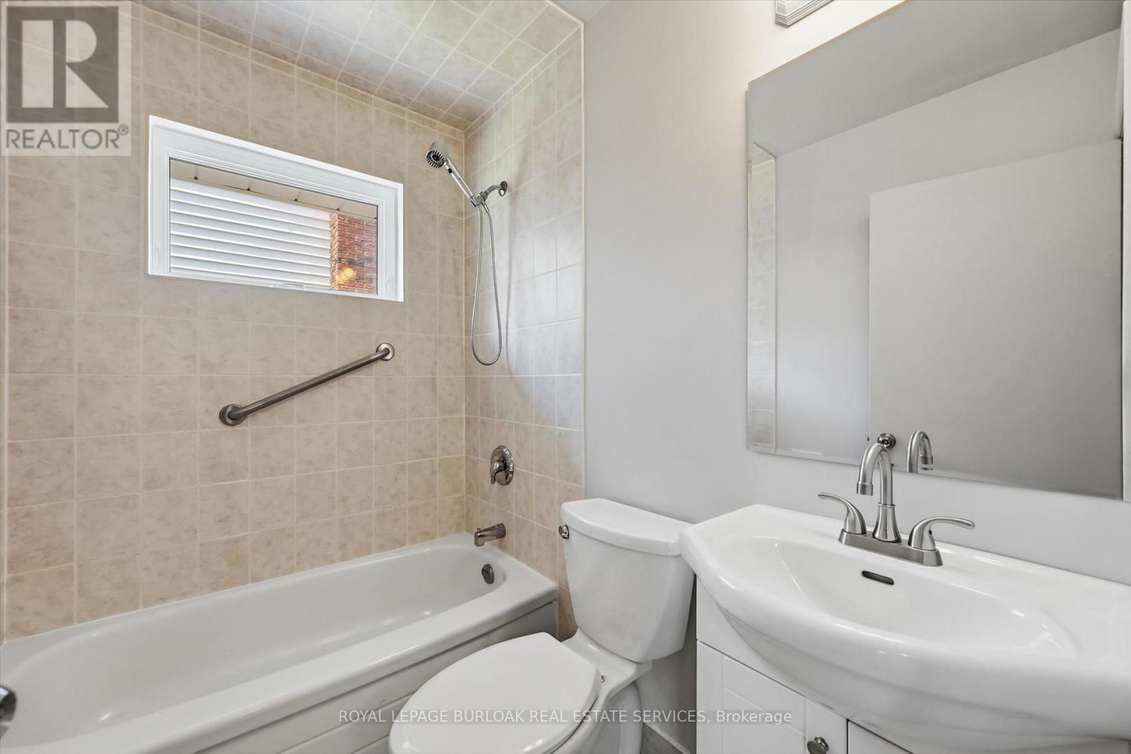 1483 Augustine Drive, Burlington, Ontario  L7P 2N1 - Photo 19 - W13603570