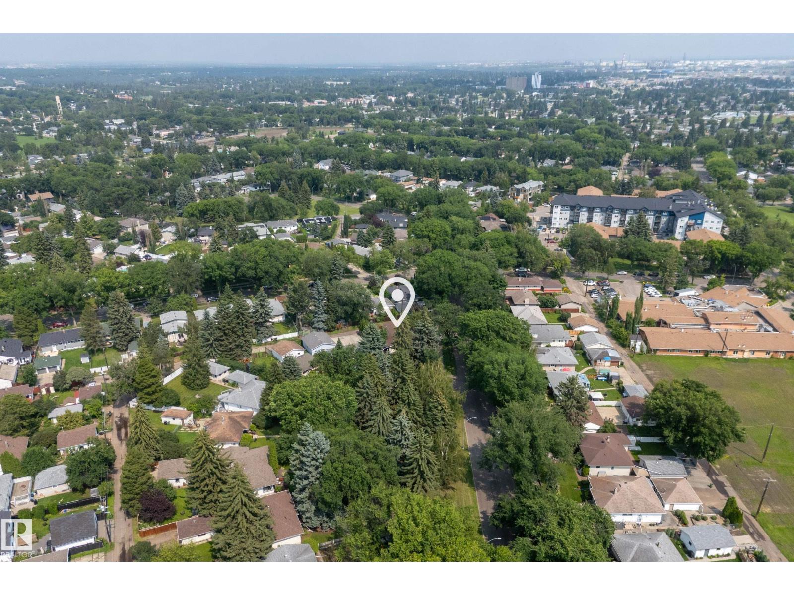 9562 81 St NW, Edmonton, Alberta  T6C 2W5 - Photo 47 - E4500598