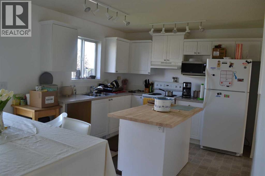 102 Citadel Mesa Close, Calgary, Alberta  T3G 5L1 - Photo 8 - A2330287