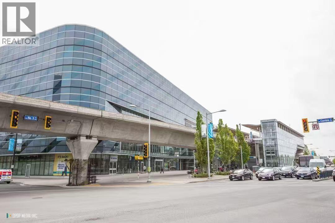 6070-6075 4000 NO. 3 ROAD, Richmond